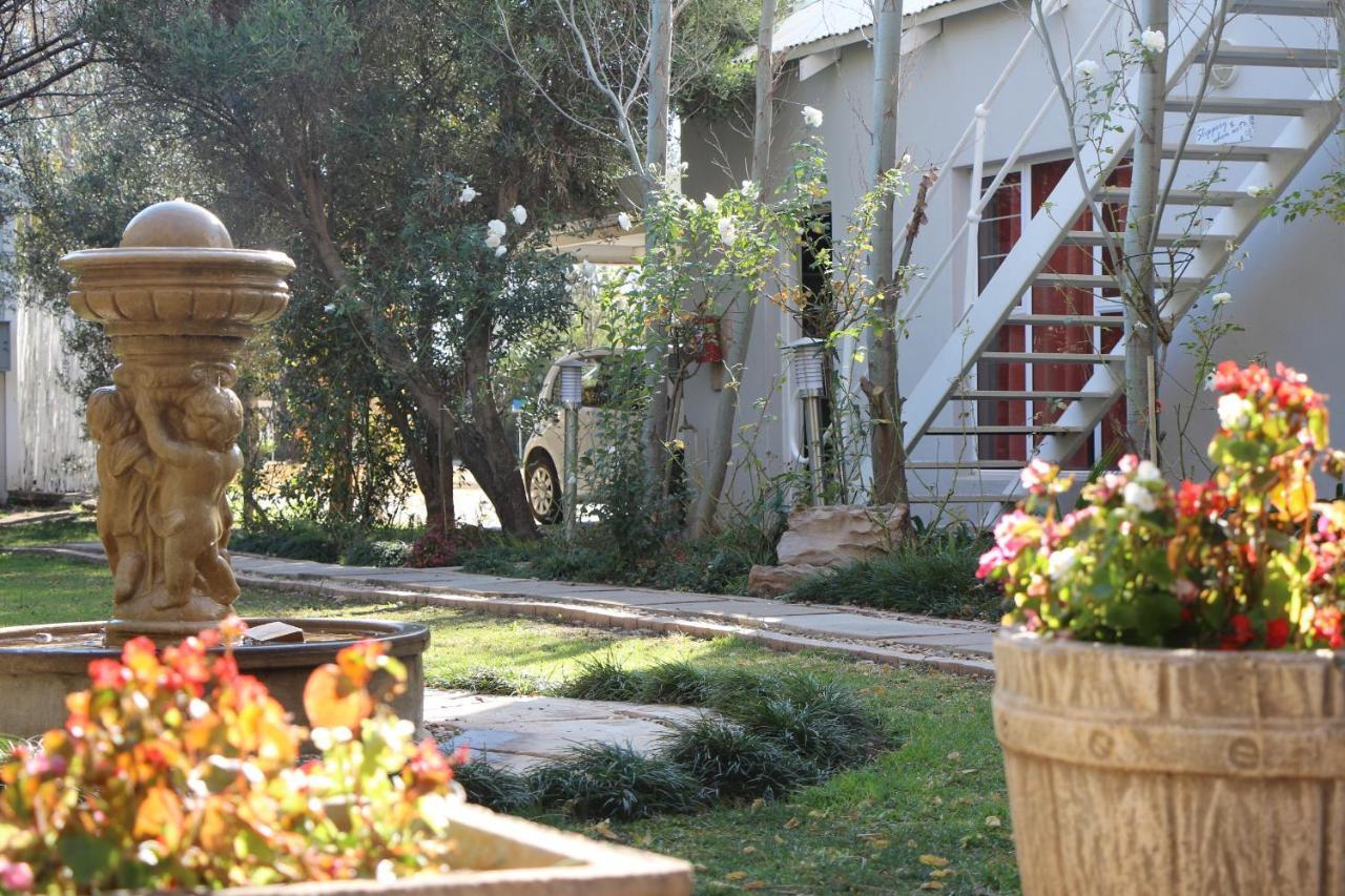 Indigo Moon Guesthouse Lichtenburg Luaran gambar