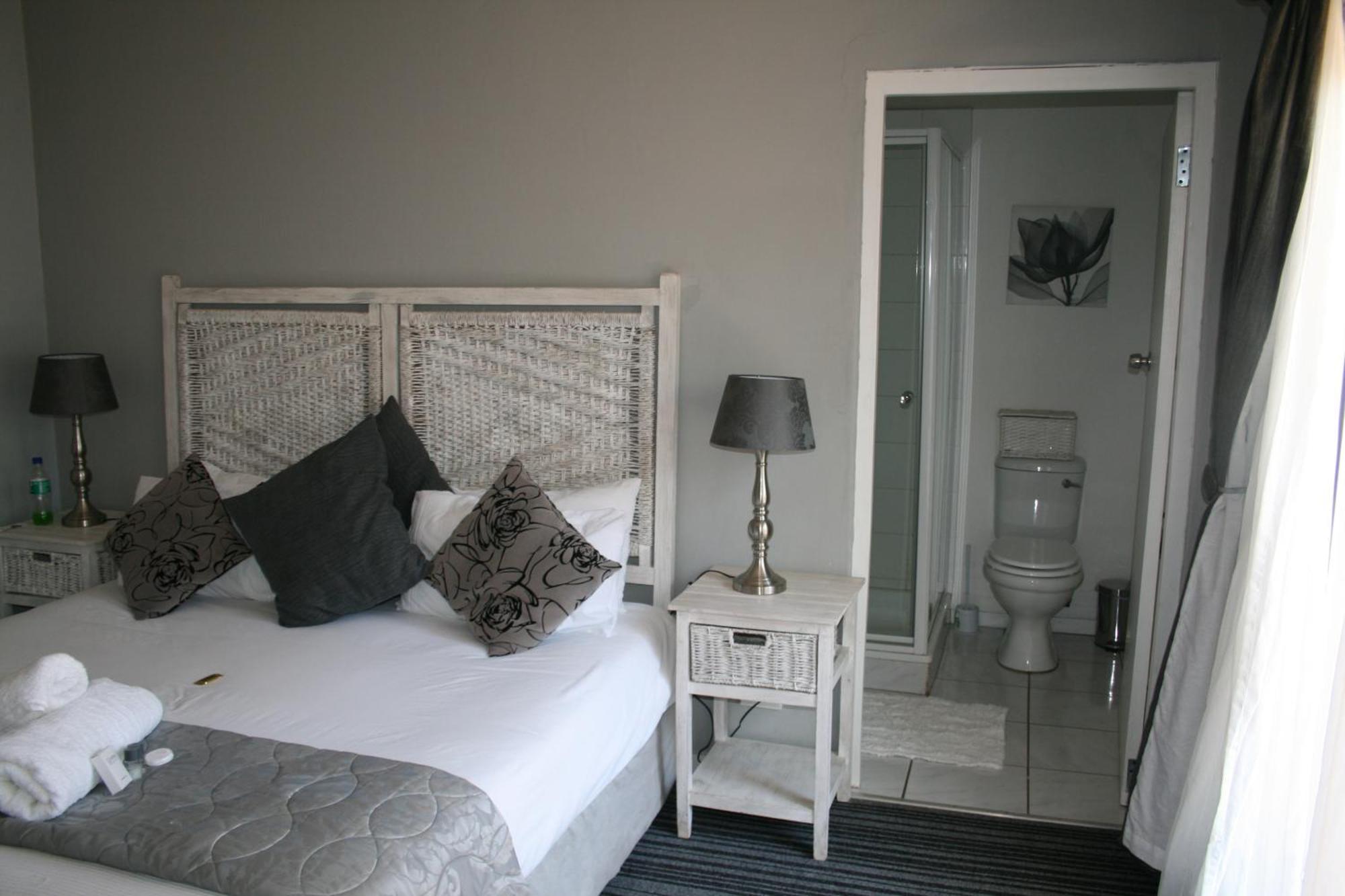 Indigo Moon Guesthouse Lichtenburg Bilik gambar