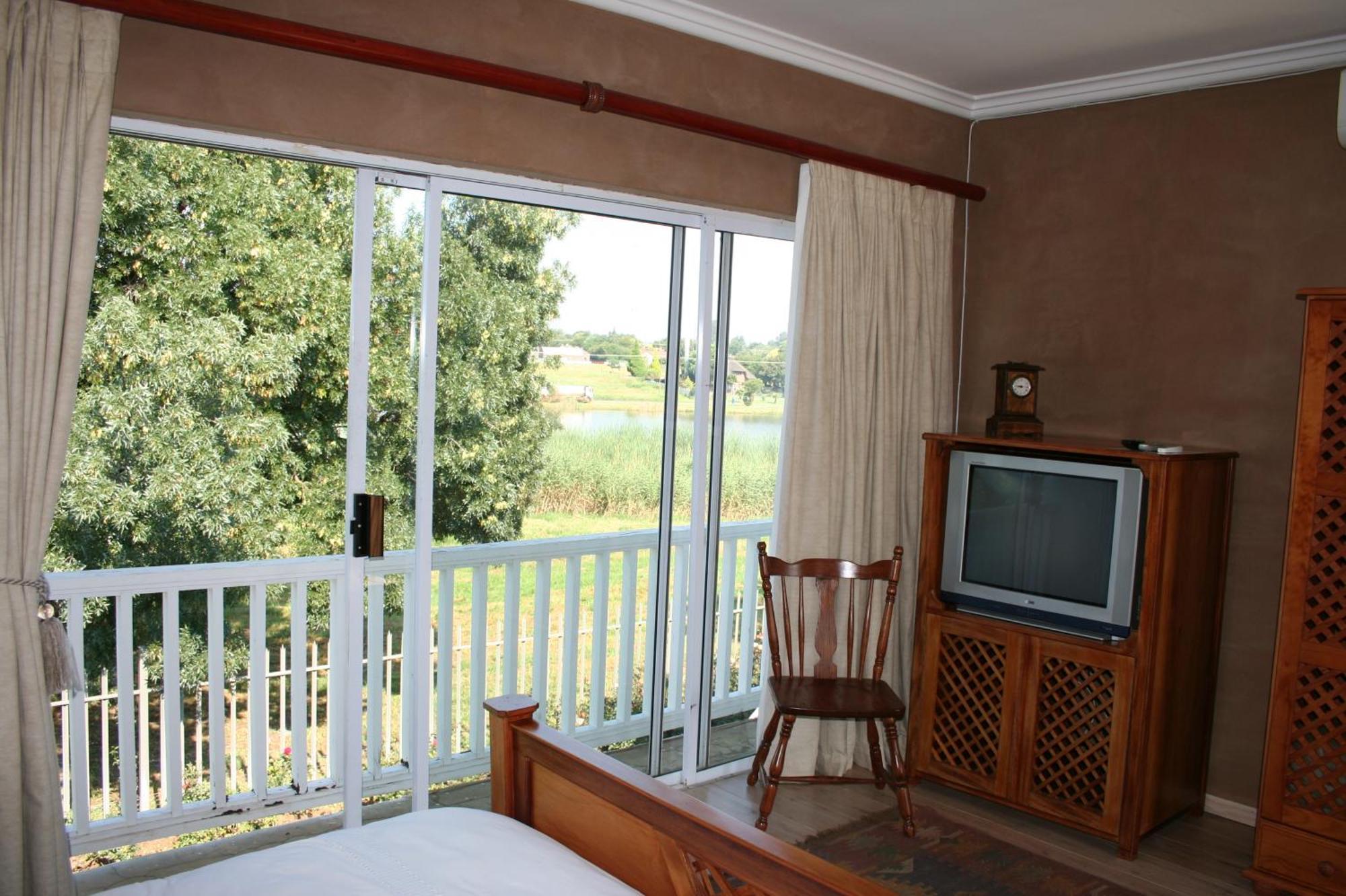 Indigo Moon Guesthouse Lichtenburg Luaran gambar