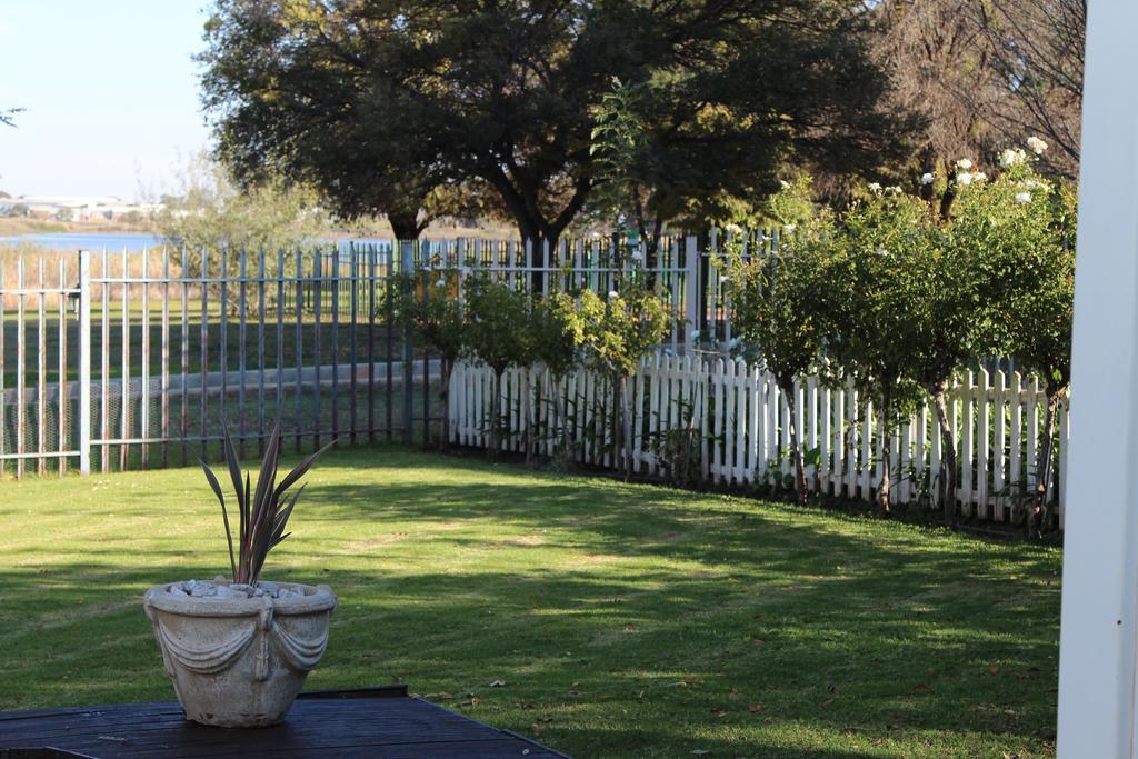 Indigo Moon Guesthouse Lichtenburg Luaran gambar