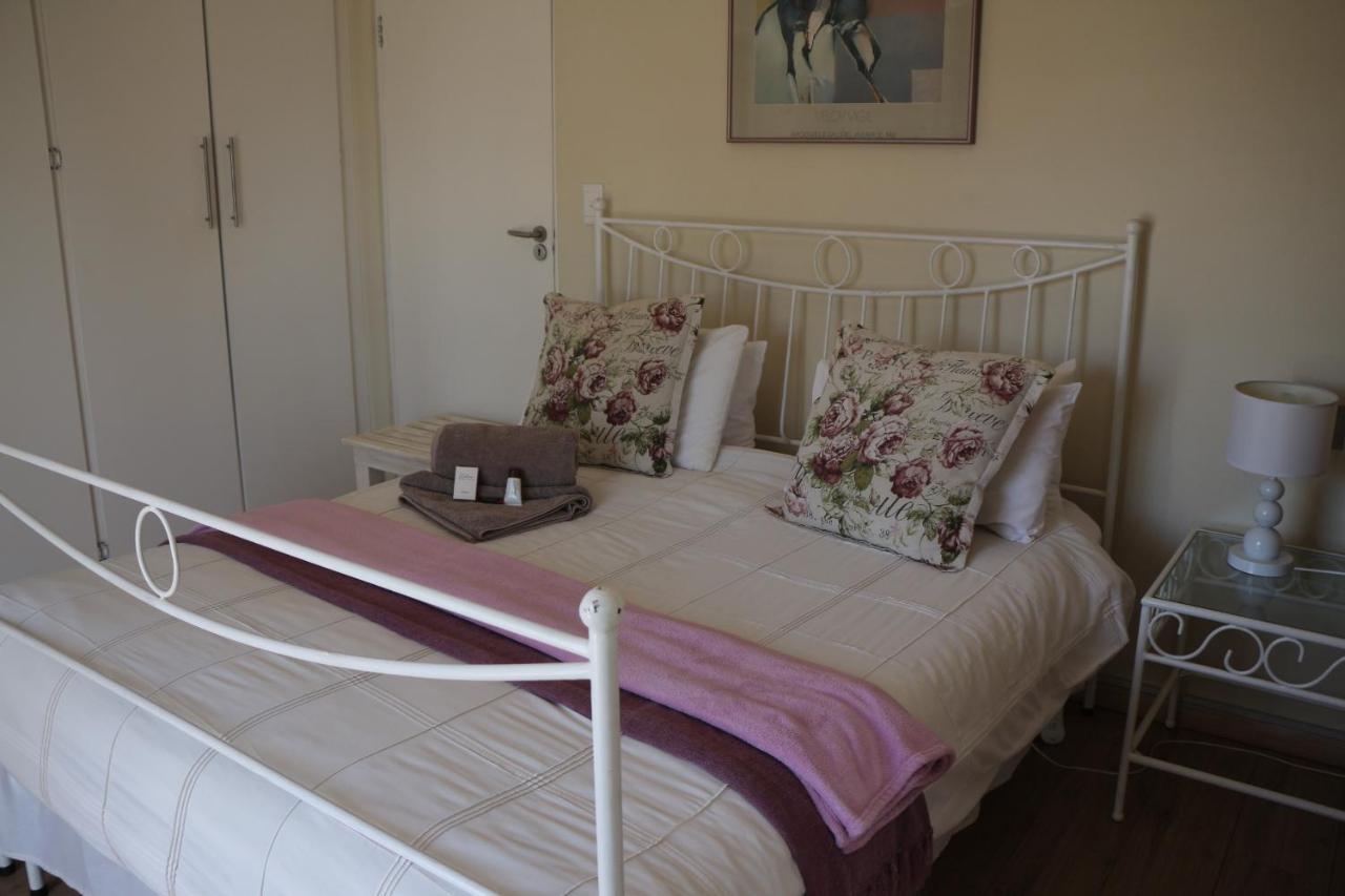Indigo Moon Guesthouse Lichtenburg Luaran gambar
