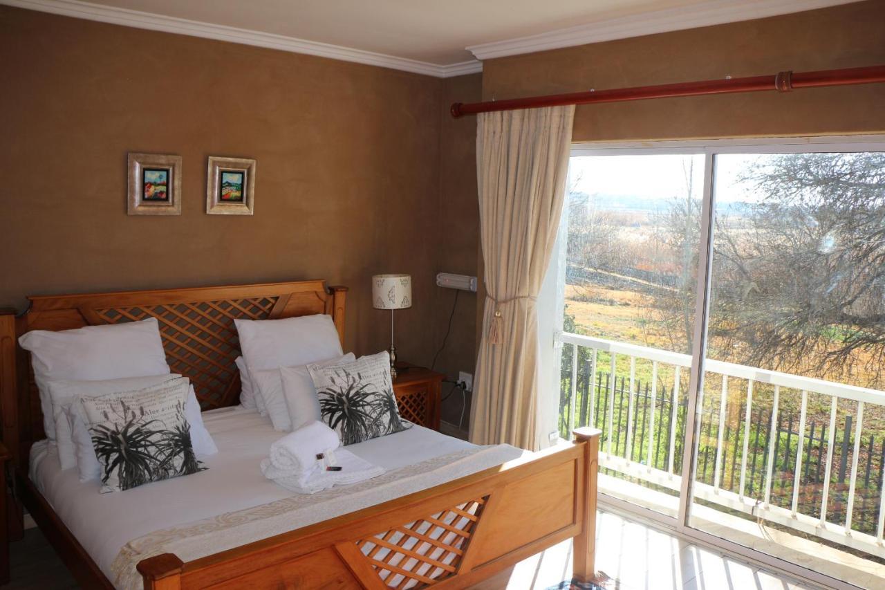 Indigo Moon Guesthouse Lichtenburg Luaran gambar