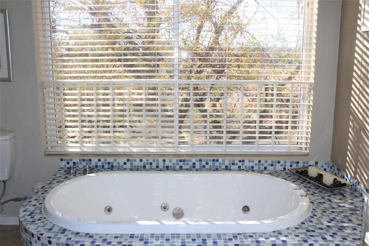 Indigo Moon Guesthouse Lichtenburg Luaran gambar
