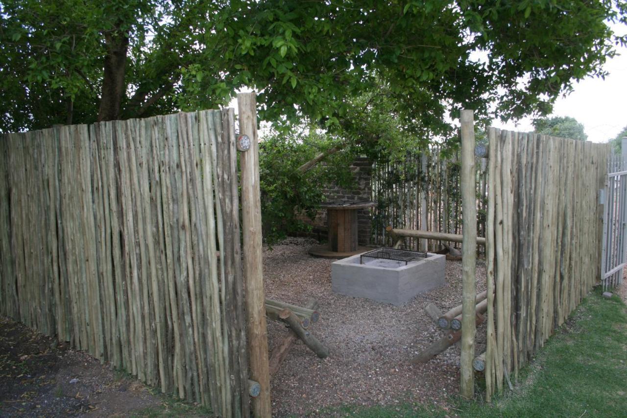 Indigo Moon Guesthouse Lichtenburg Luaran gambar